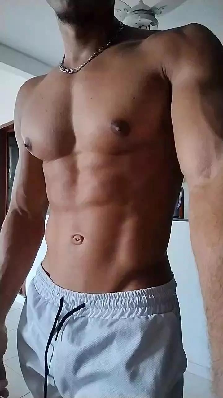 Gm20cm on Cam4 