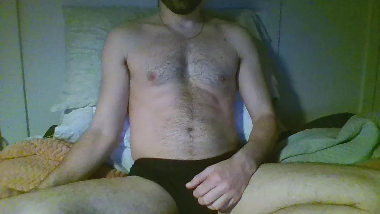 goldbasic23 on Cam4 