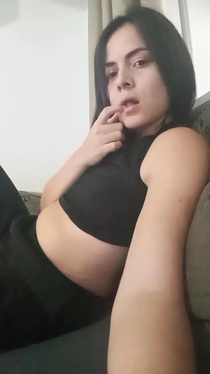 Gostosanovinha1 on Cam4 