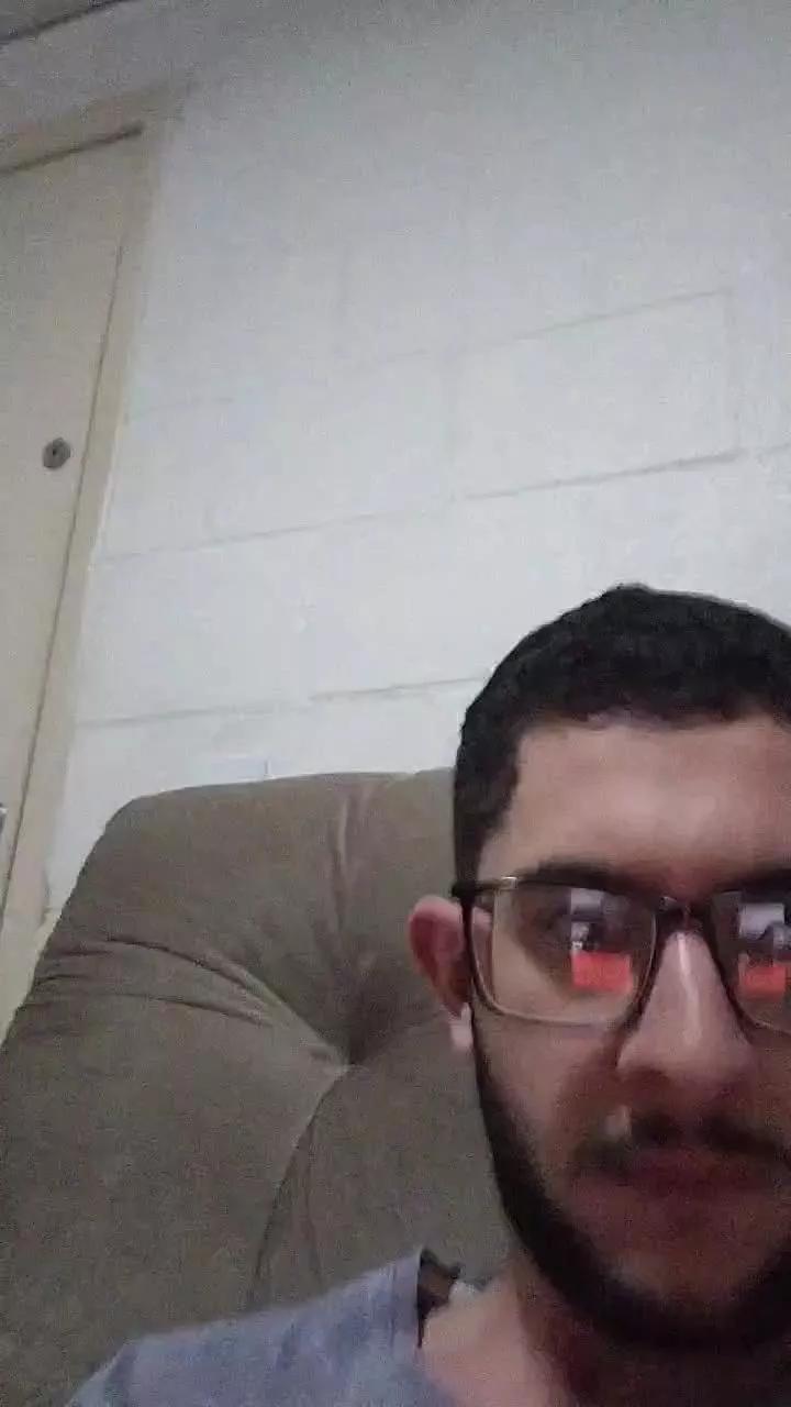 Gregory5678 on Cam4 