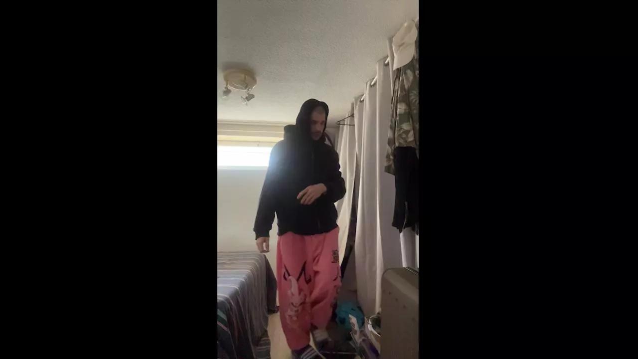 Greyoff on Cam4 