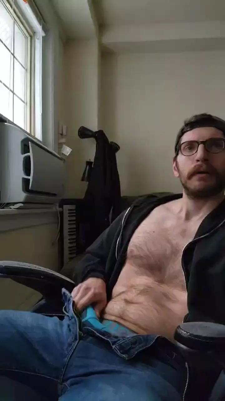 guydude2 on Cam4 