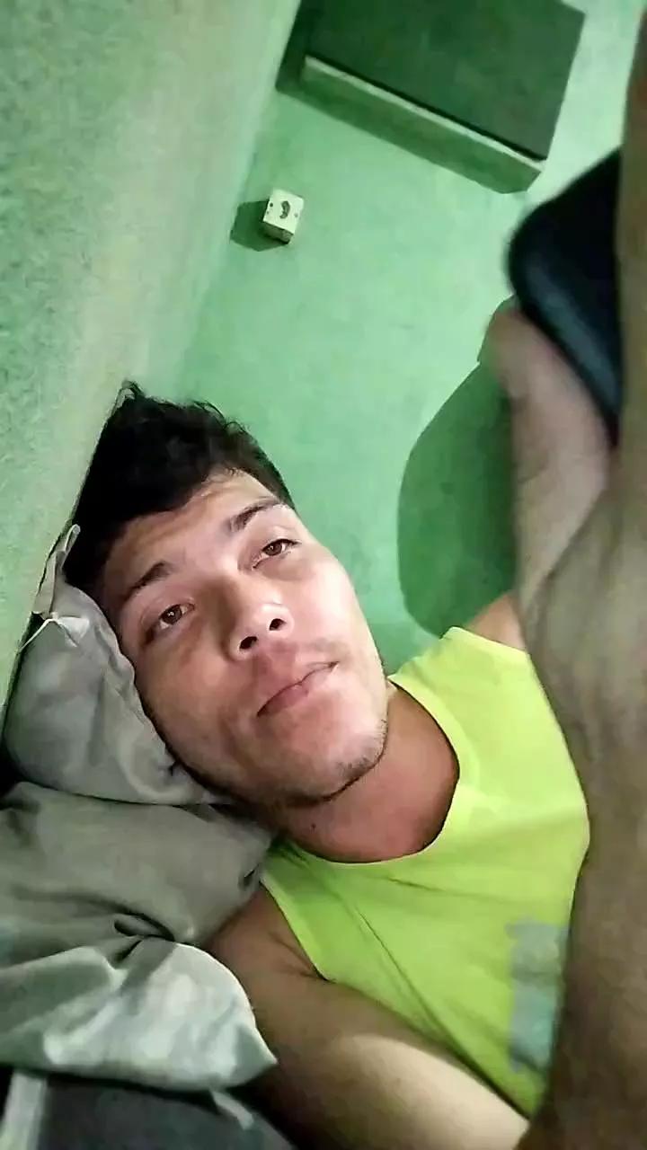 Hanz766 on Cam4 