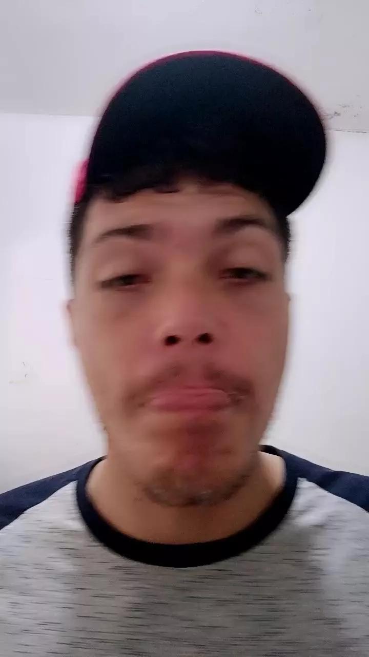 Hanz766 on Cam4 