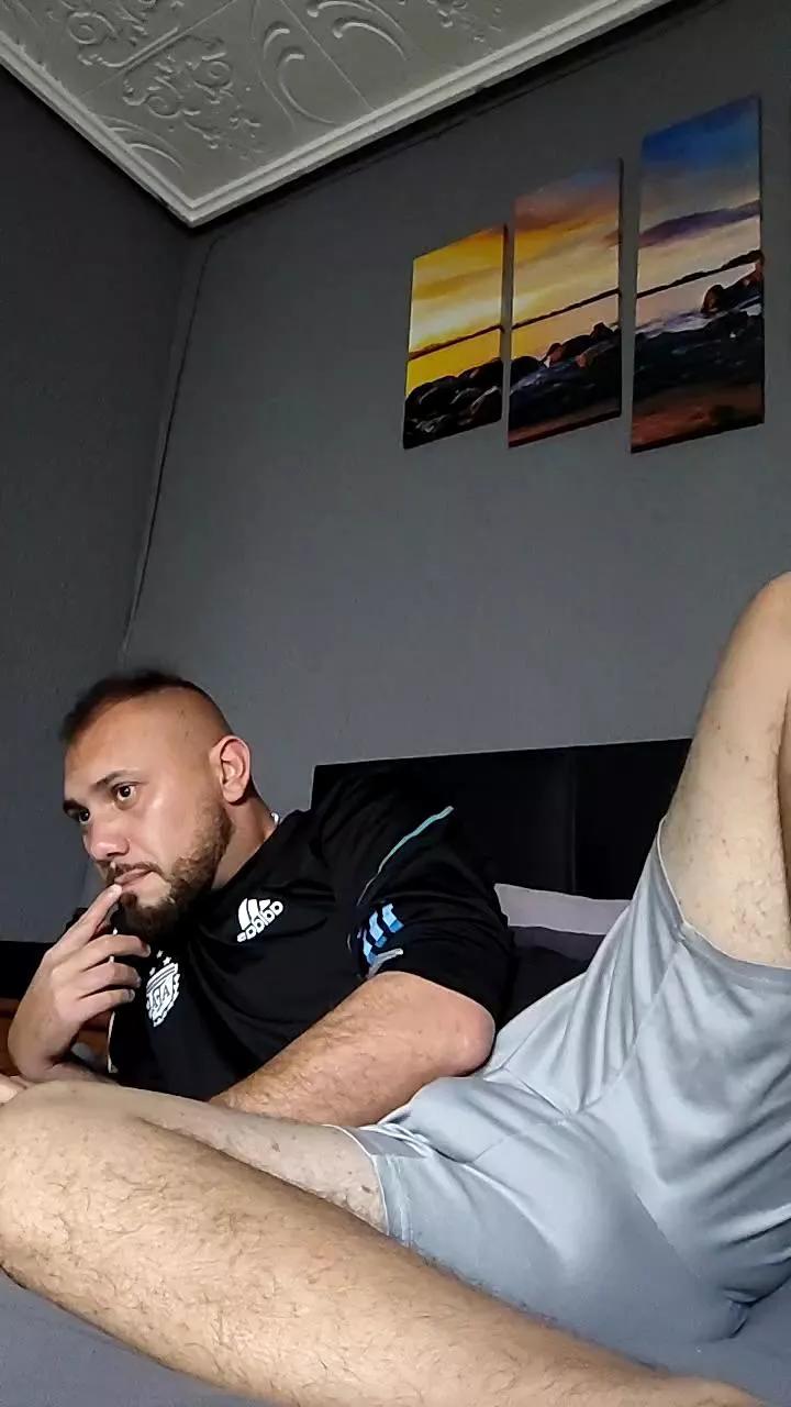 Hemilto on Cam4 