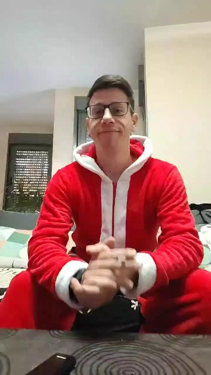 Hidro93 on Cam4 