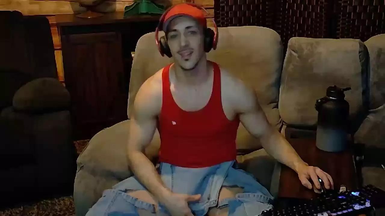 Hotdickyxxx on Cam4 