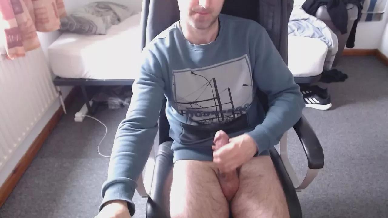 hotmate86 on Cam4 