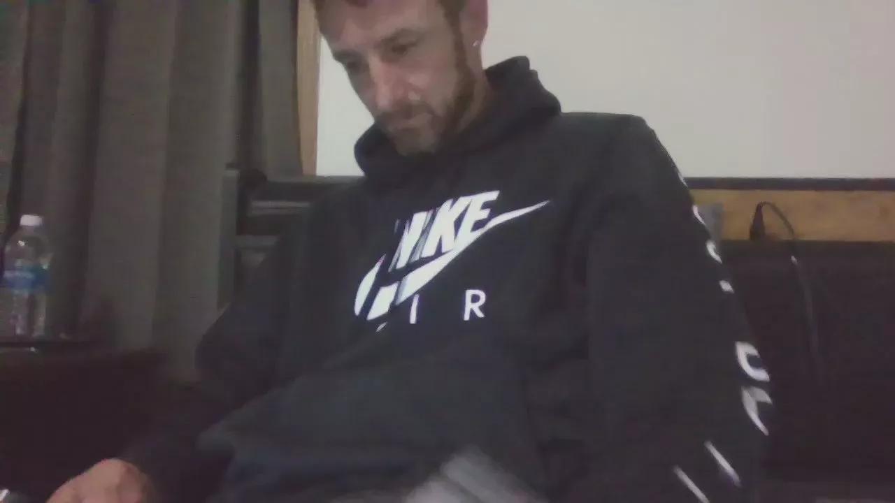 HungStud42069 on Cam4 