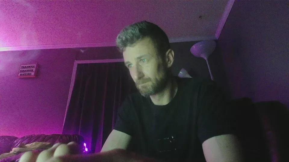 HungStud42069 on Cam4 