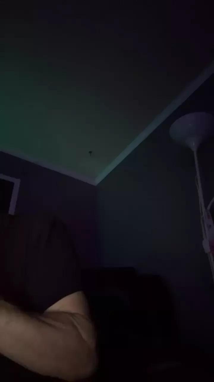 HungStud42069 on Cam4 