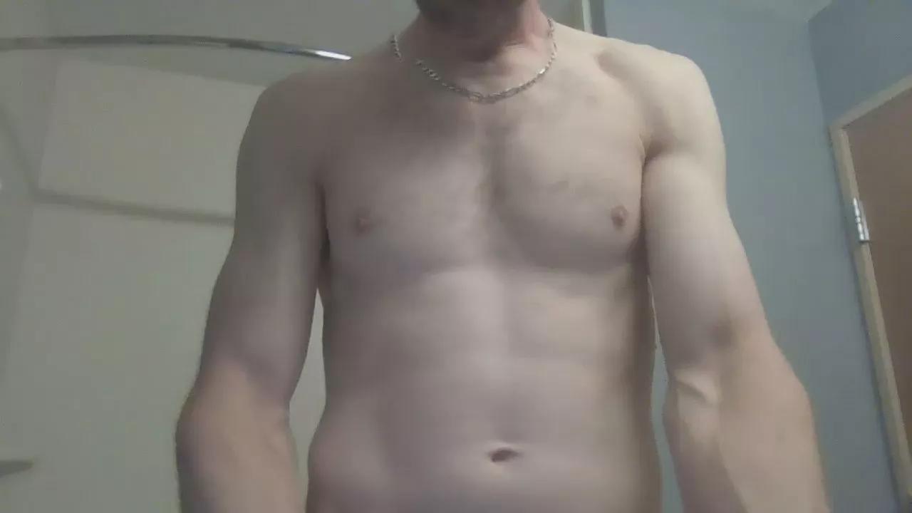 HungStud42069 on Cam4 