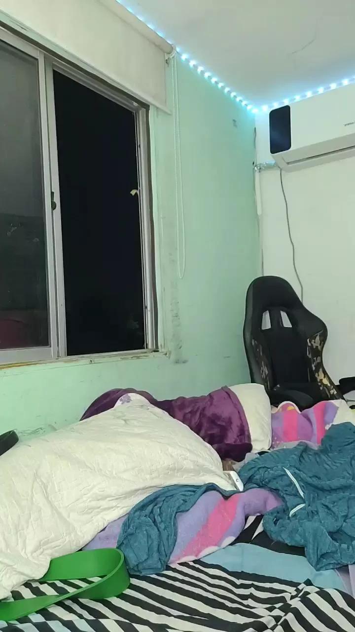 iamnaomi26 on Cam4 
