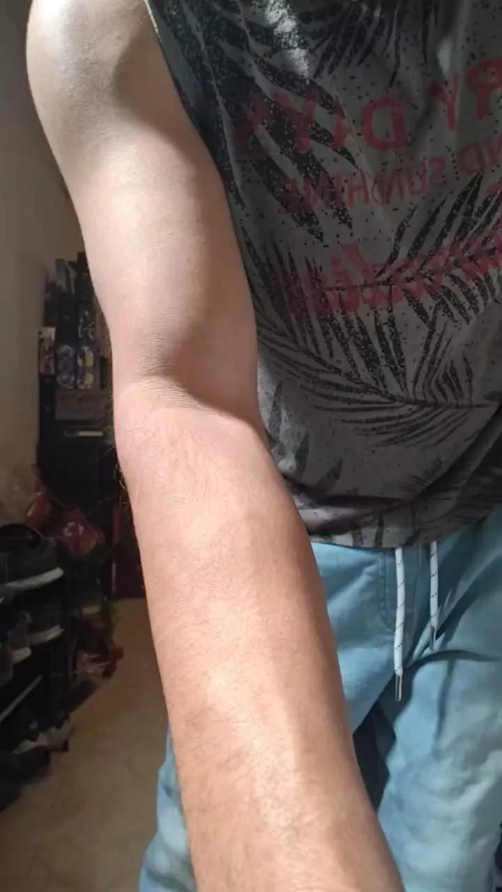 ironhowl on Cam4 