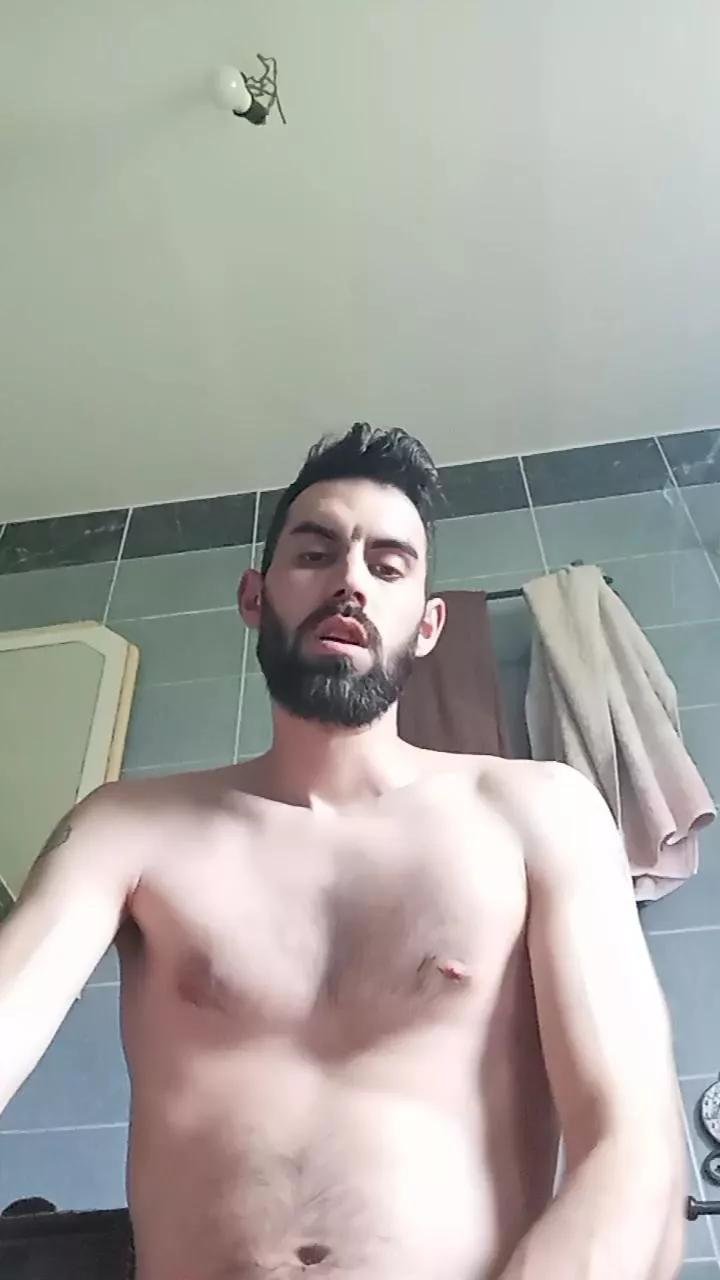 Ismander on Cam4 