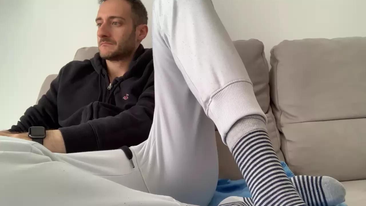 italianvirgil25 on Cam4 