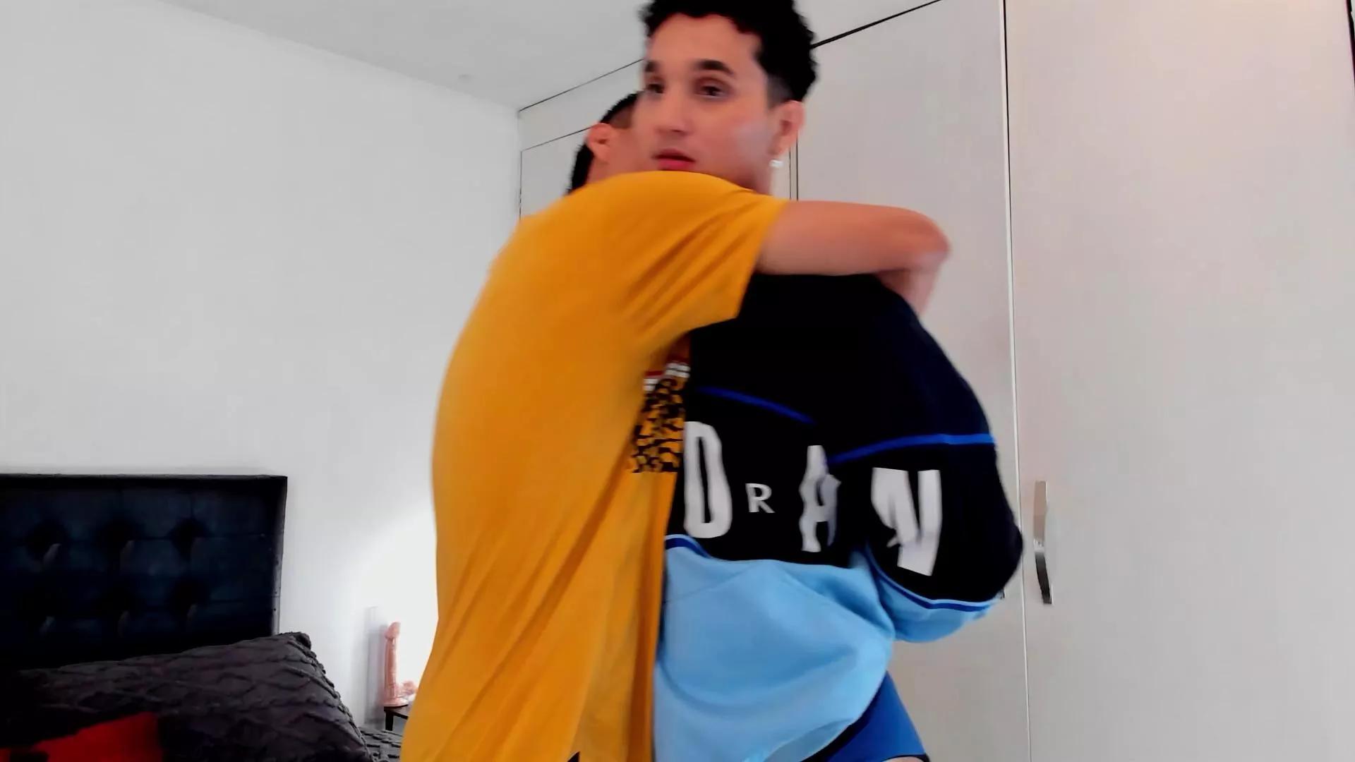 Jaylen_and_duke on Cam4 
