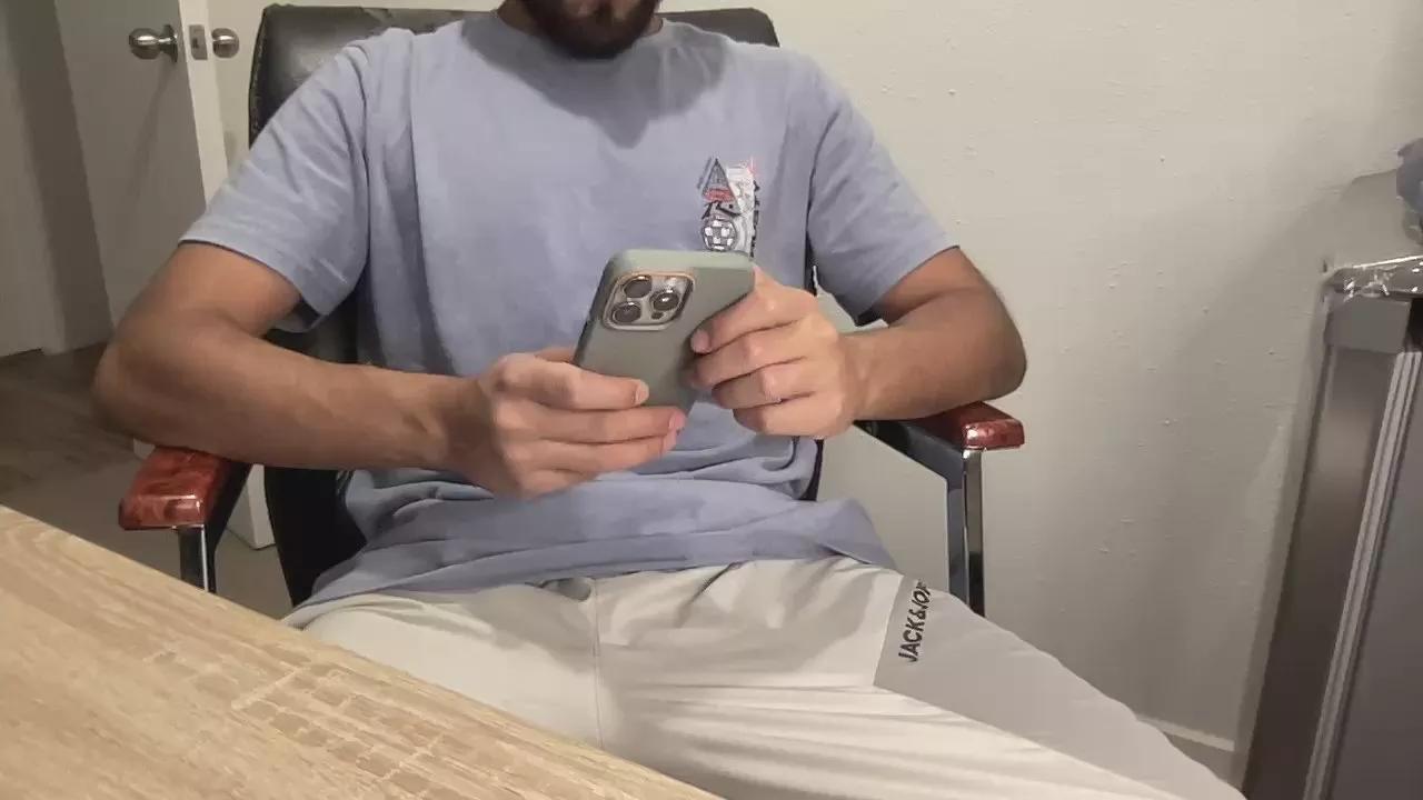 joaoluiz27 on Cam4 