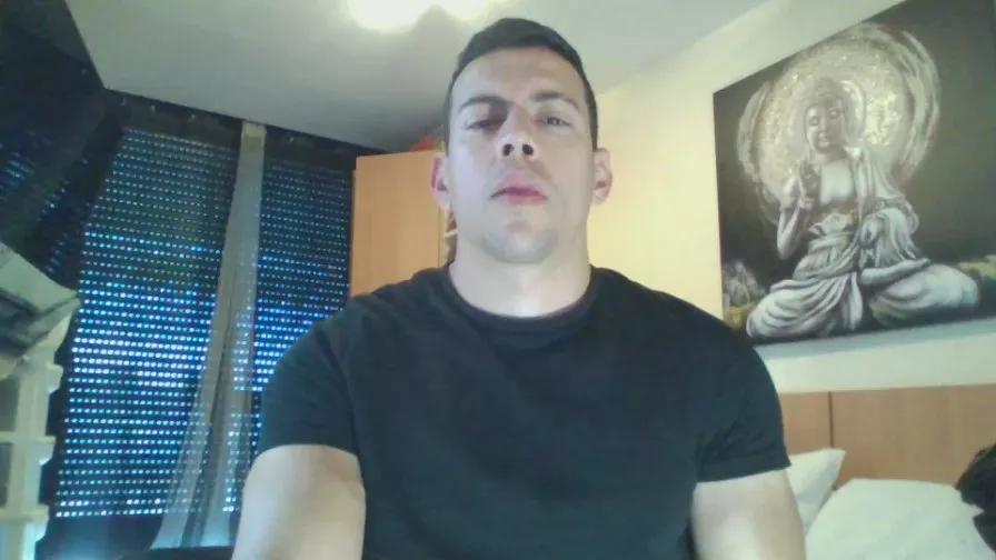 jonhdoe224 on Cam4 