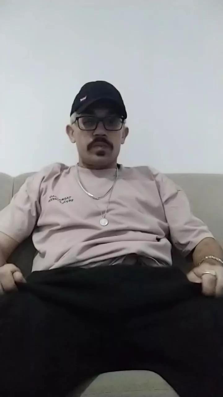 Jovemcwbjlle on Cam4 