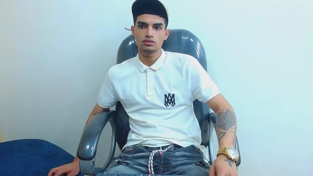 KalvinVoy on Cam4 
