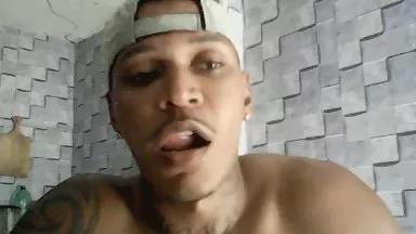 Karlstones_ on Cam4 