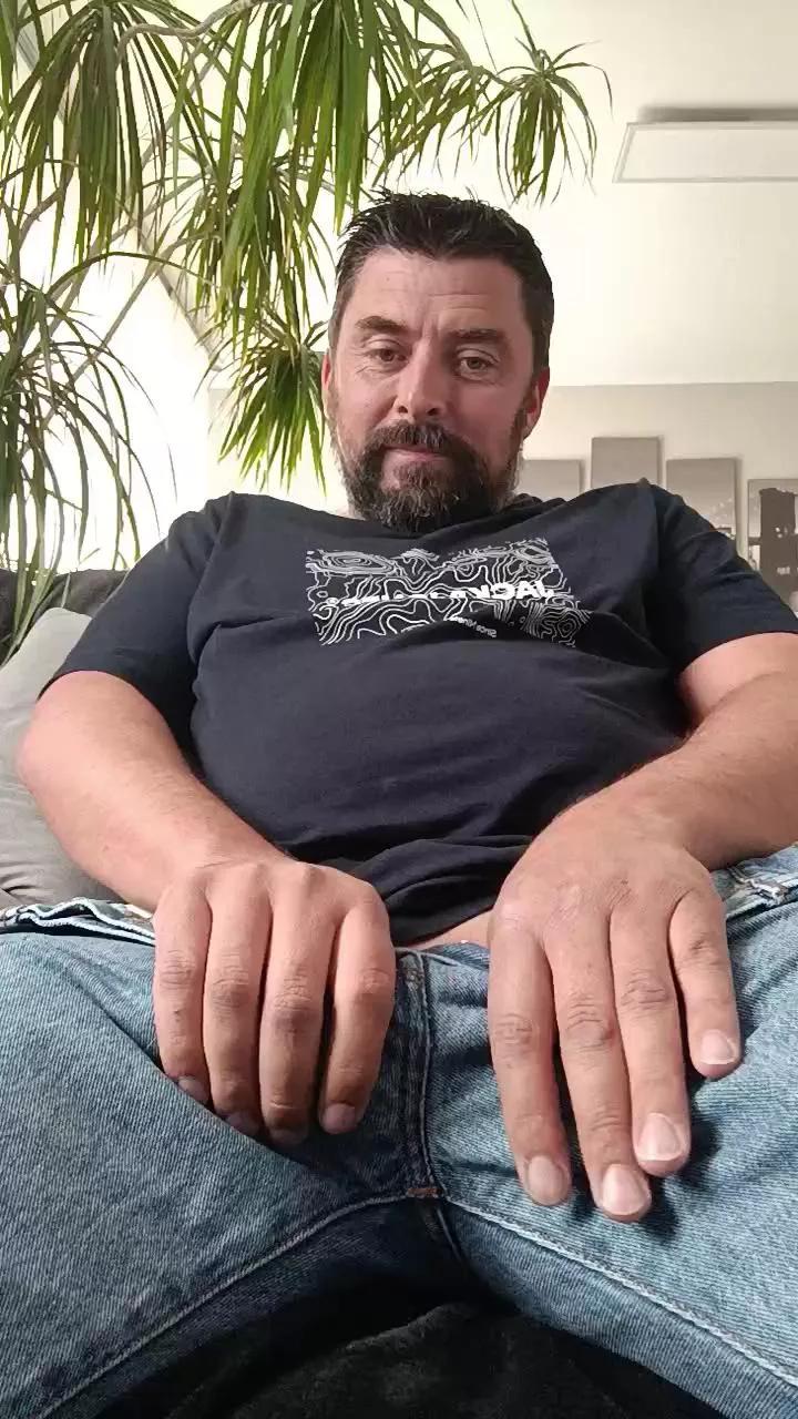Kev7627 on Cam4 