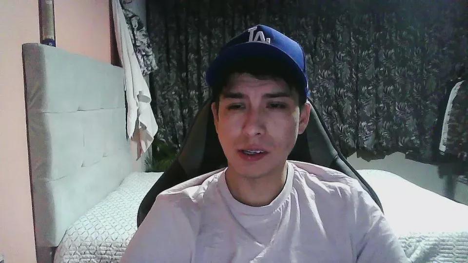 kev94fun on Cam4 