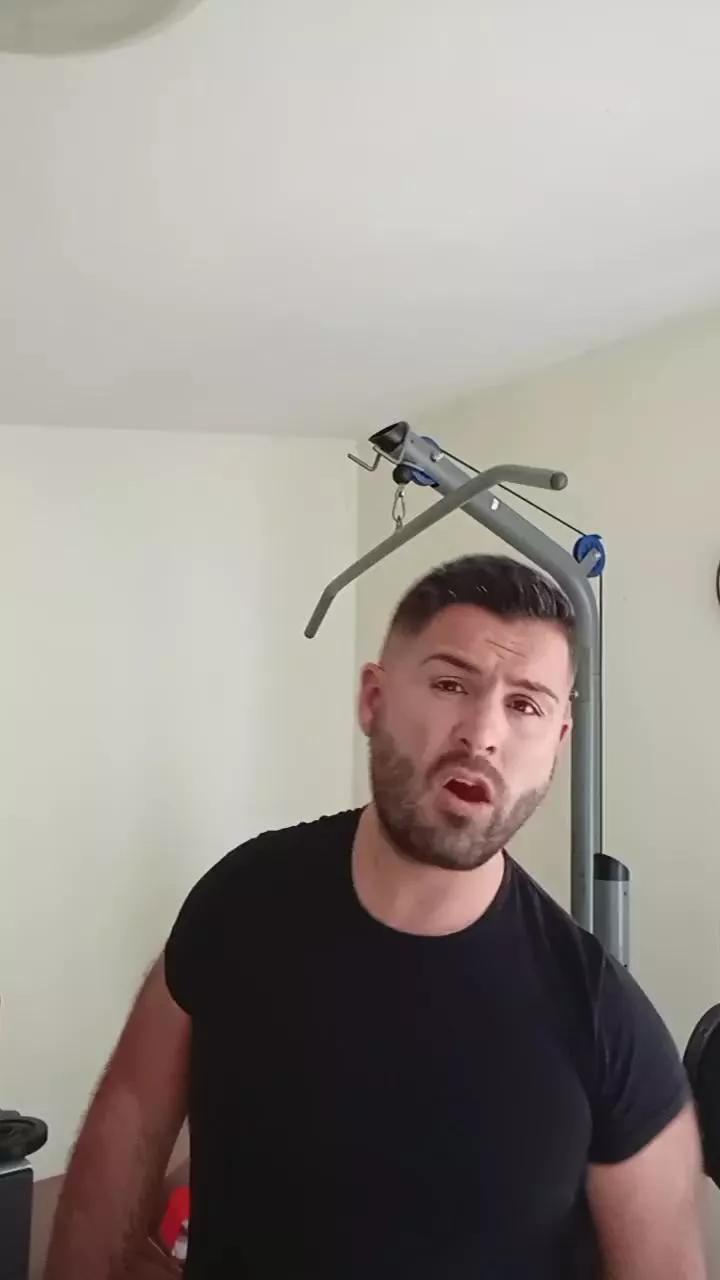 Kingbull1900 on Cam4 