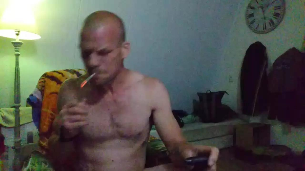 Kinky_Play on Cam4 