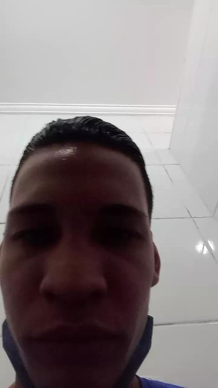 Kngostosoo on Cam4 