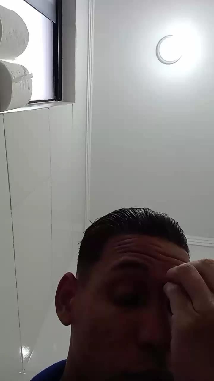 Kngostosoo on Cam4 