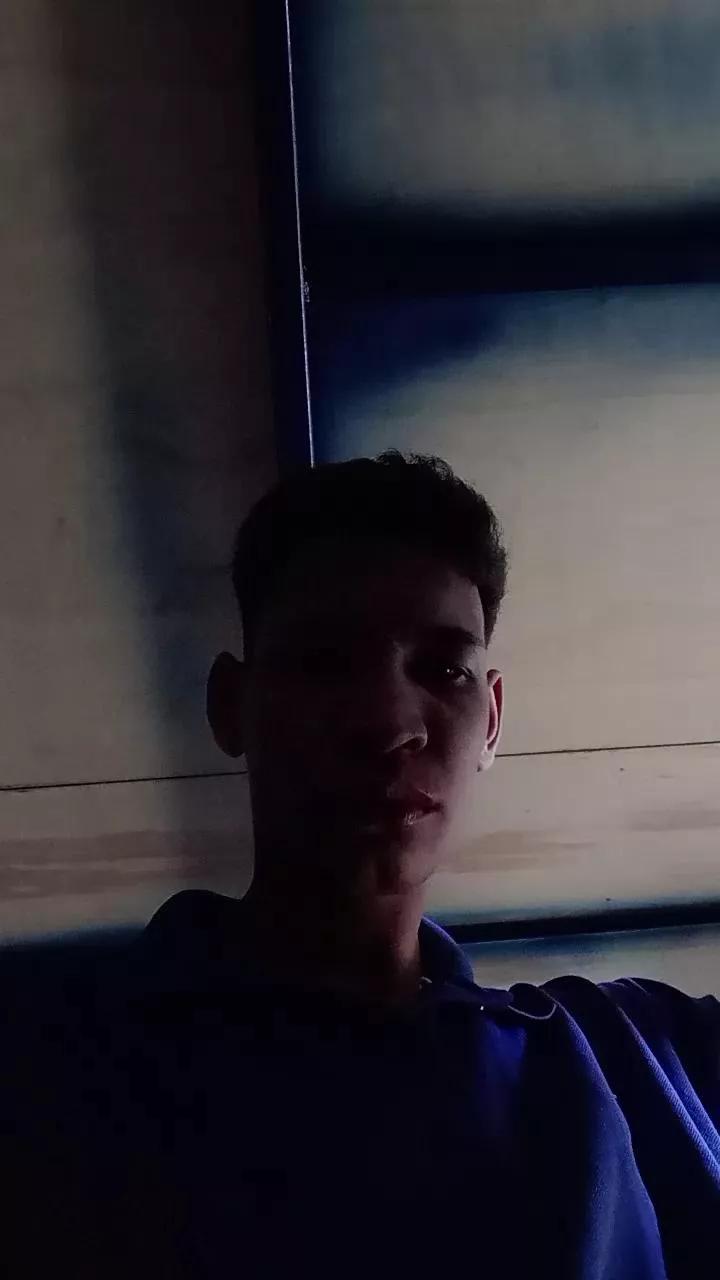 Kngostosoo on Cam4 