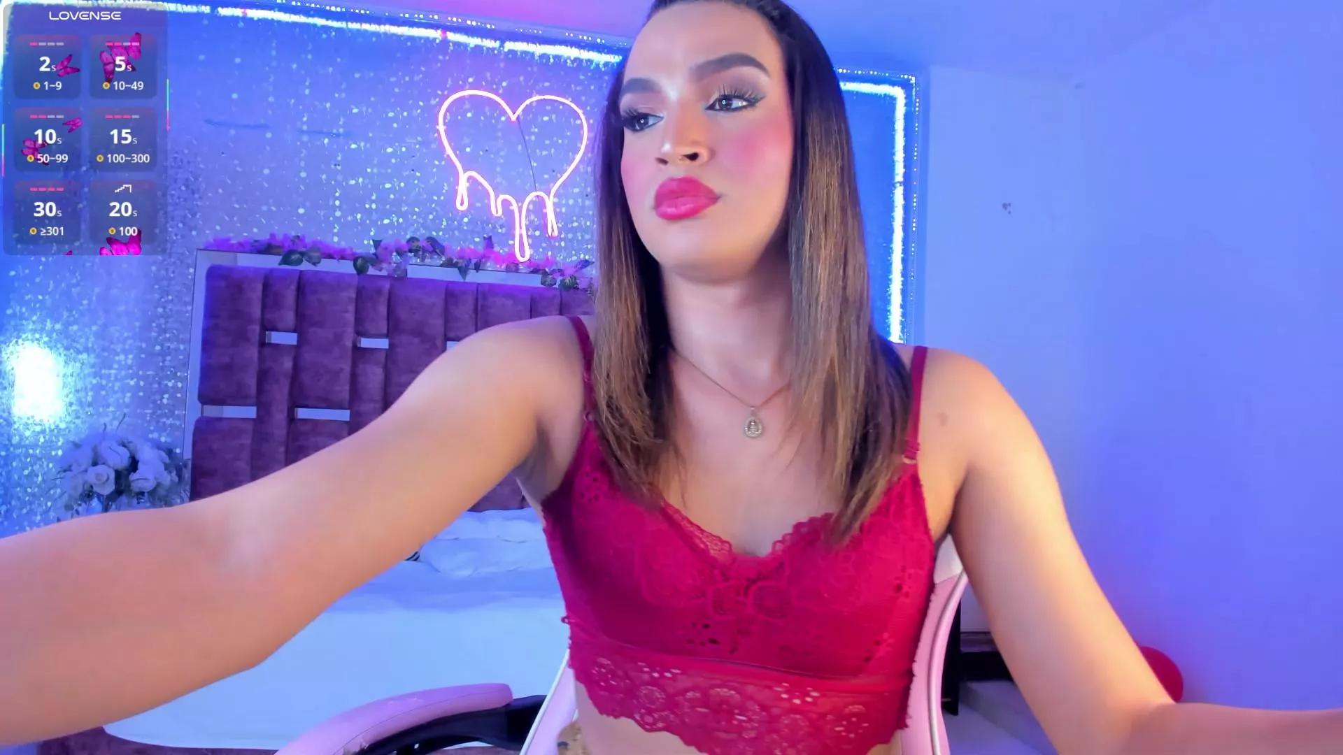 KylieVictoria_ on Cam4 