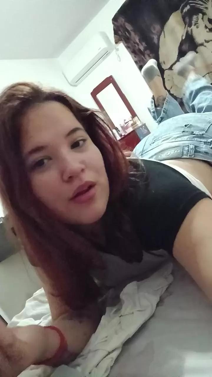 LaSantitaa1 on Cam4 