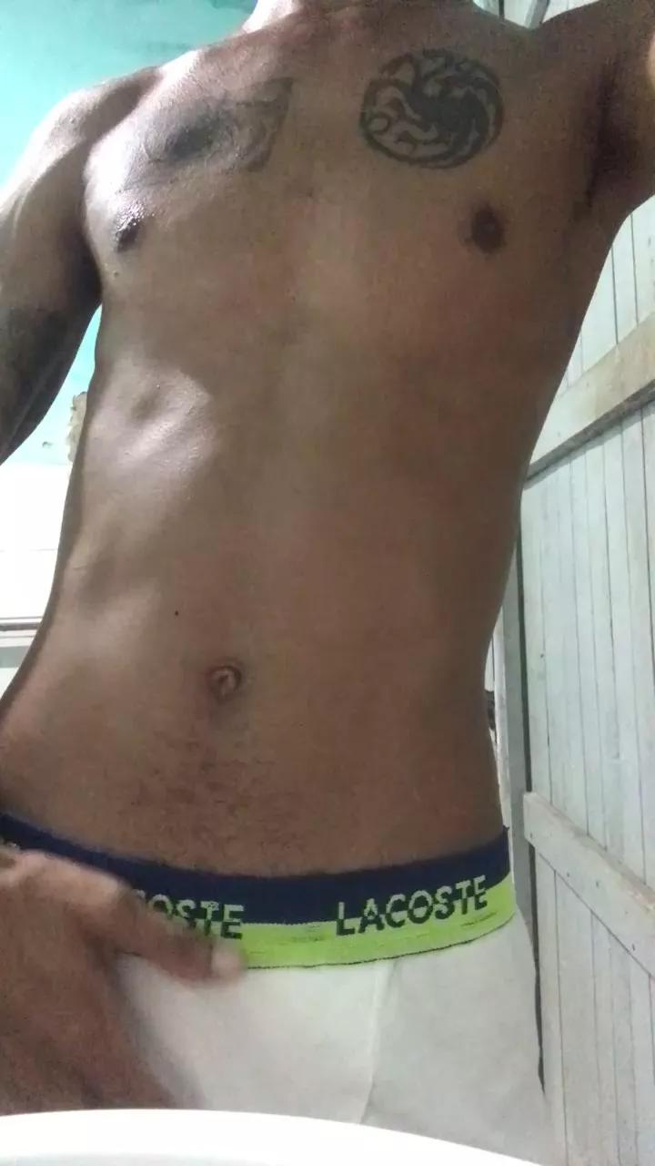 leandrosexy4 on Cam4 