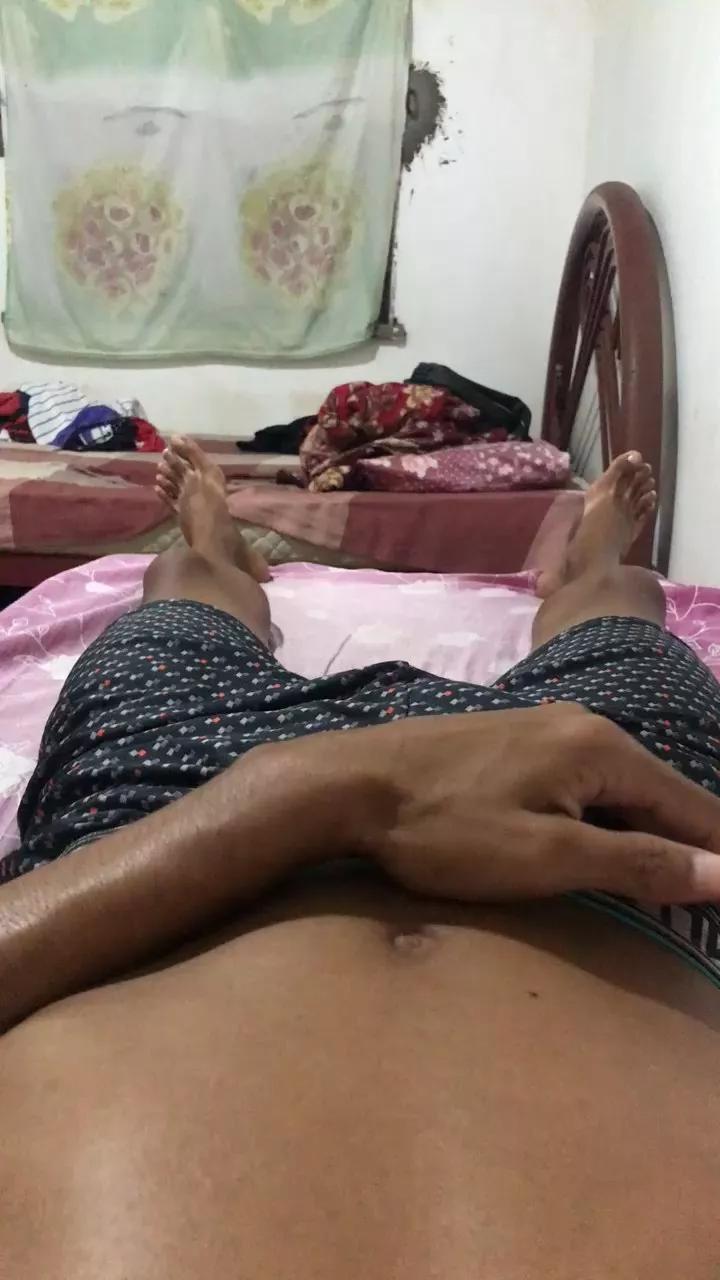 leandrosexy4 on Cam4 