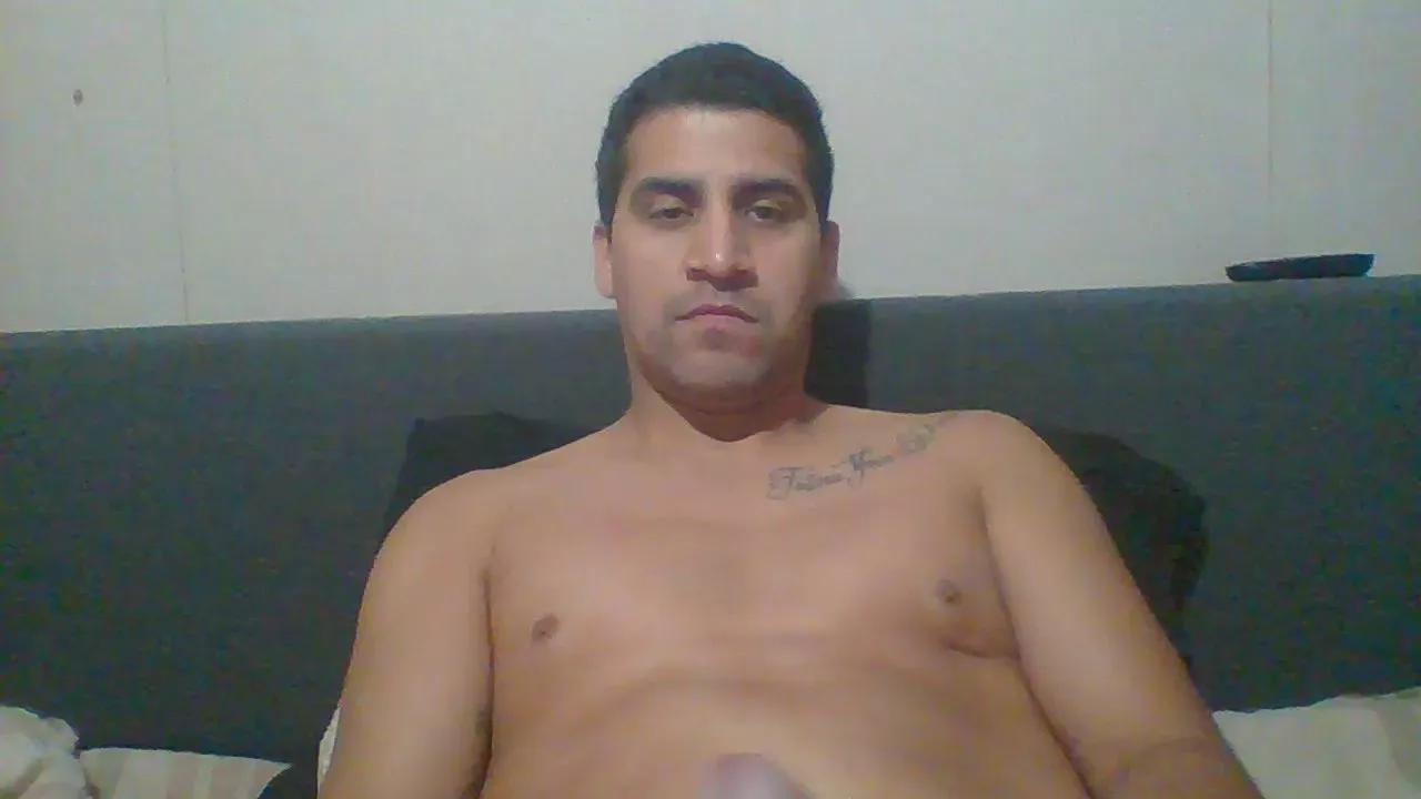LeoRoom on Cam4 