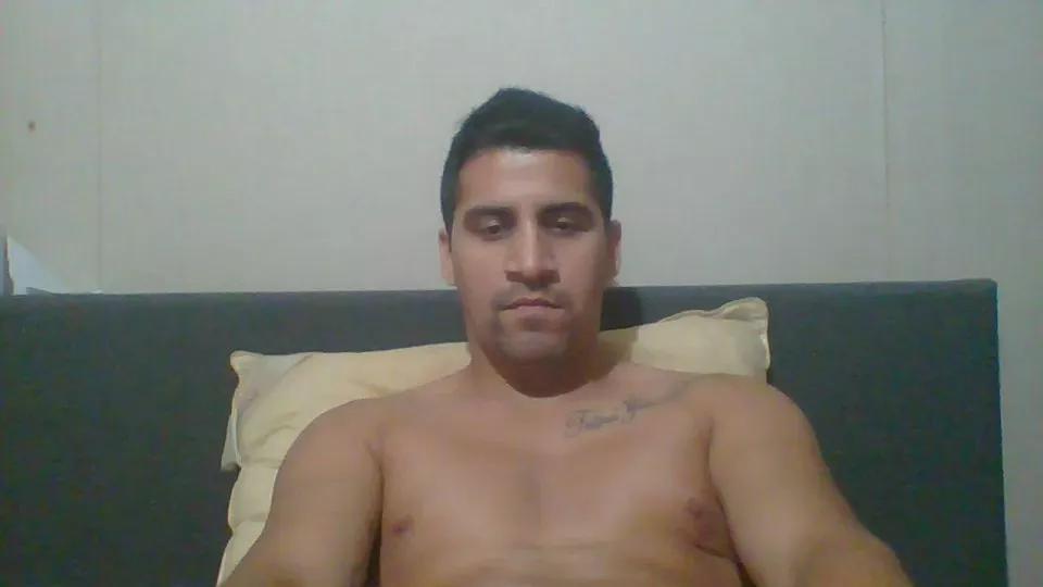 LeoRoom on Cam4 