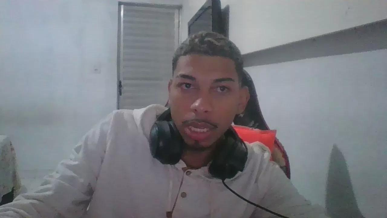 LORATCHOZERA on Cam4 