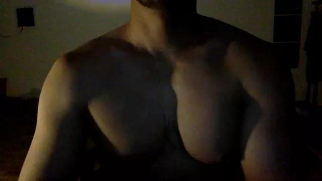 lovelybelly on Cam4 