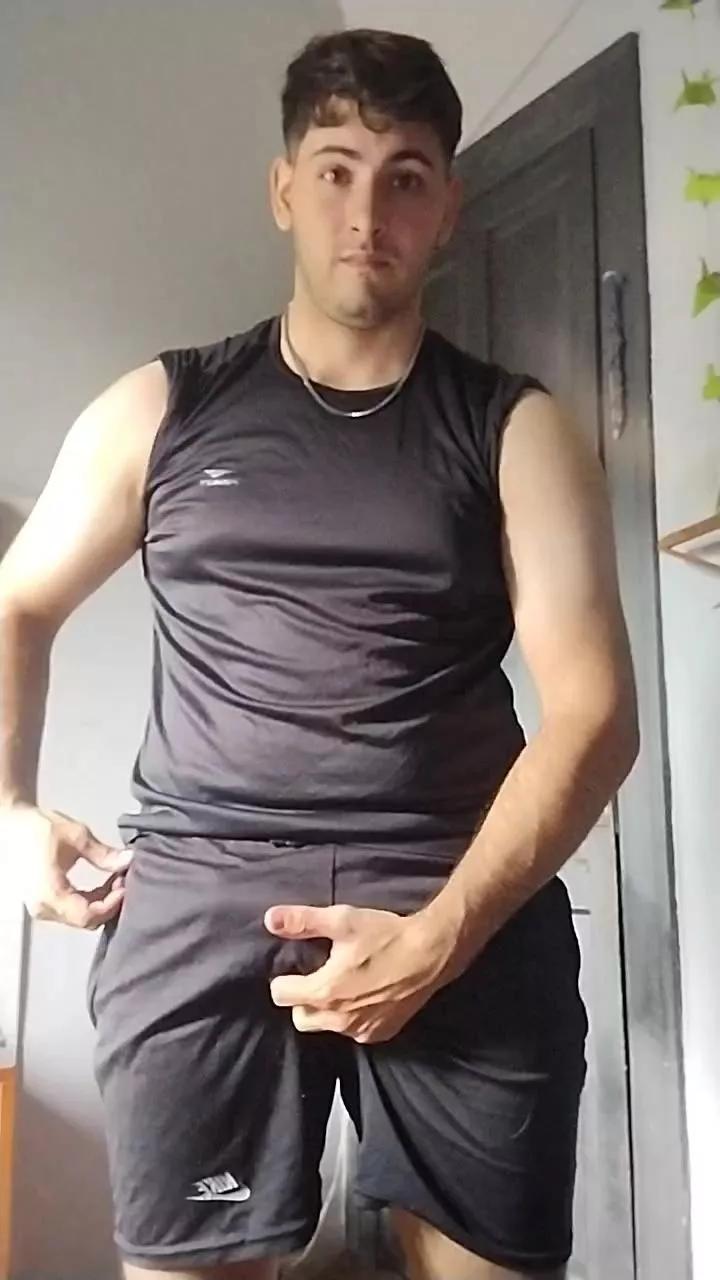 Lucas_Pink1 on Cam4 