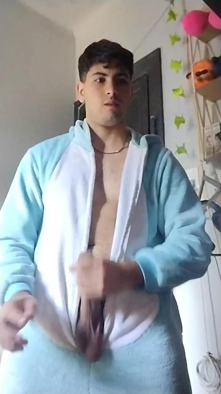 Lucas_Pink1 on Cam4 
