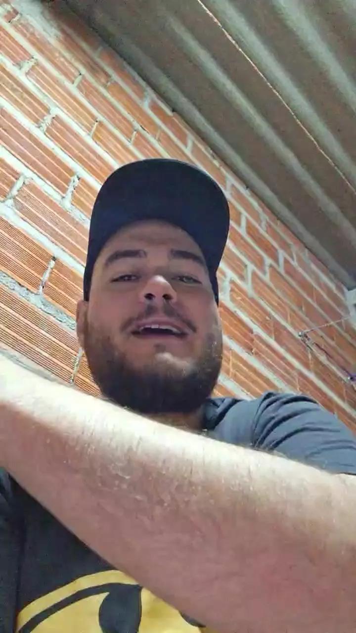 lucxmachine on Cam4 