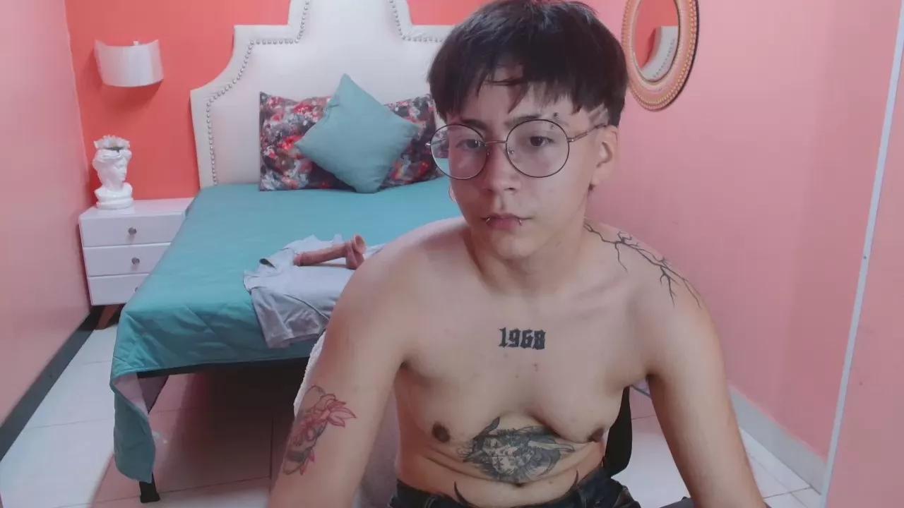 luke_morgans on Cam4 