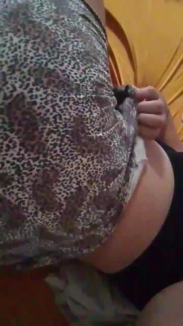 Lyya on Cam4 
