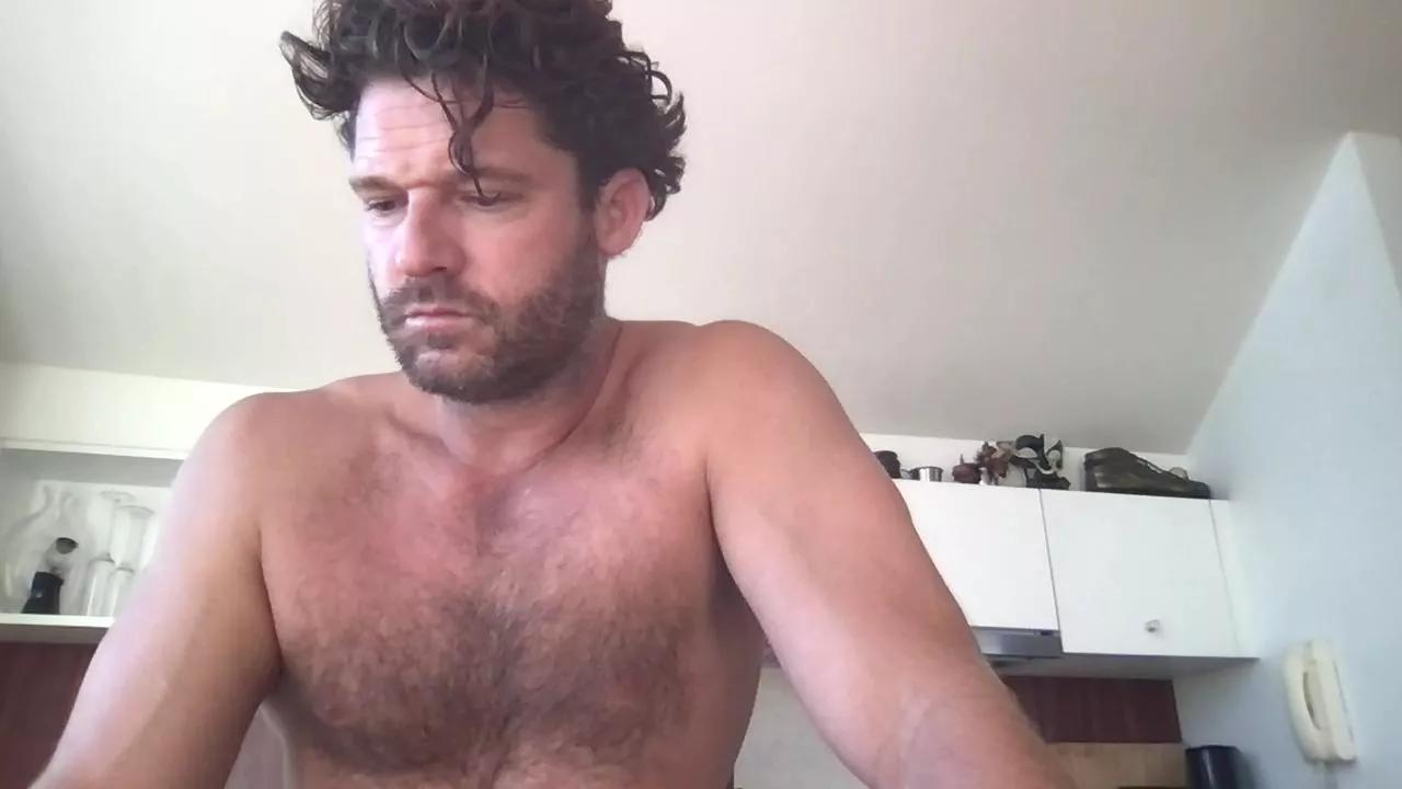 mansaf686 on Cam4 