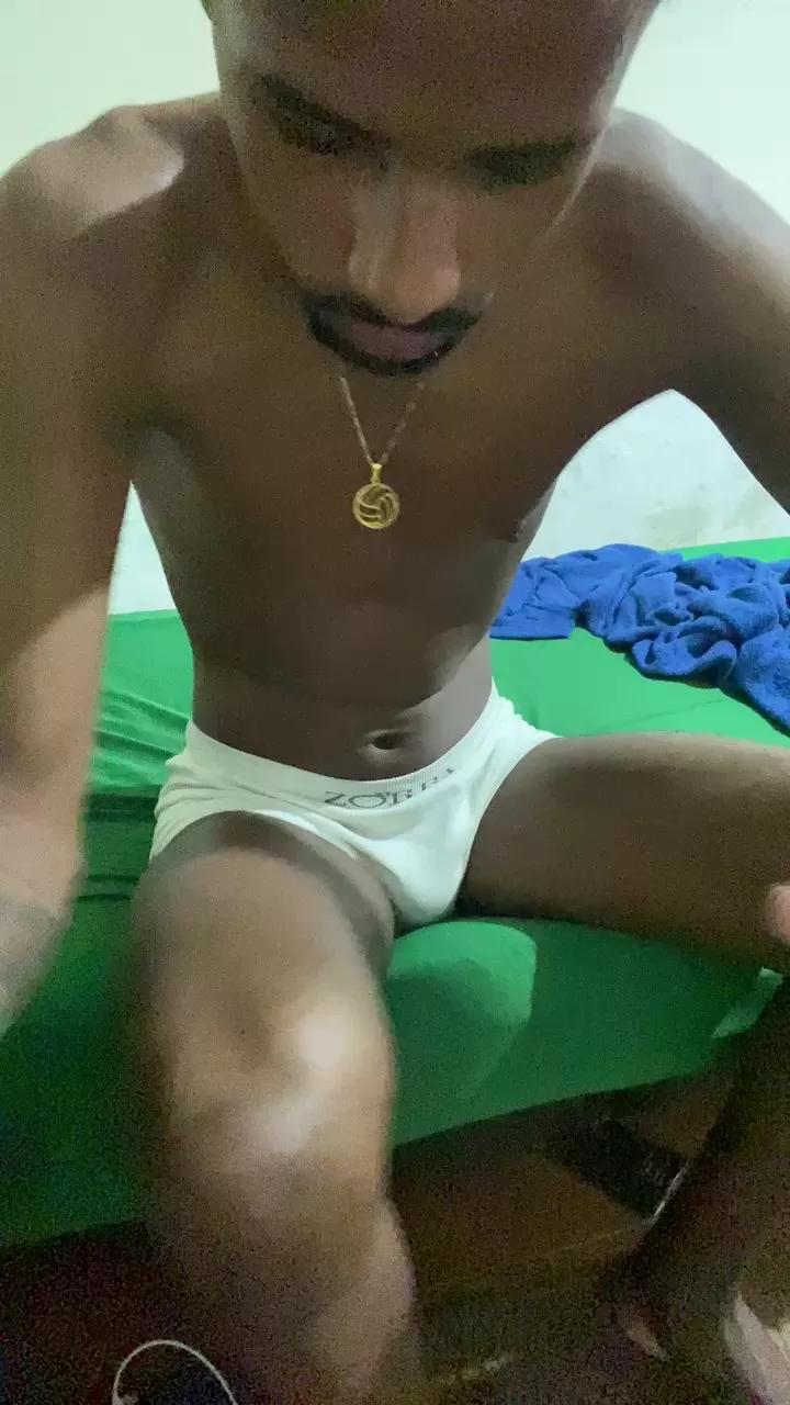 marronzinboy on Cam4 