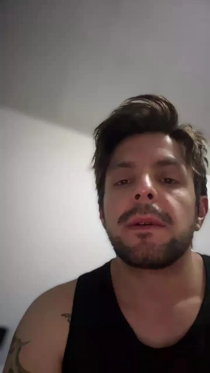 MauriciosPizza on Cam4 