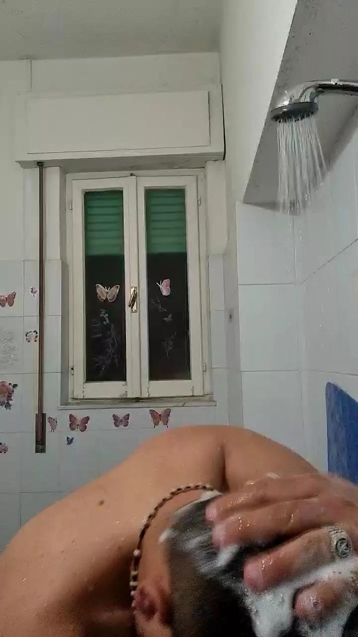 max18018 on Cam4 